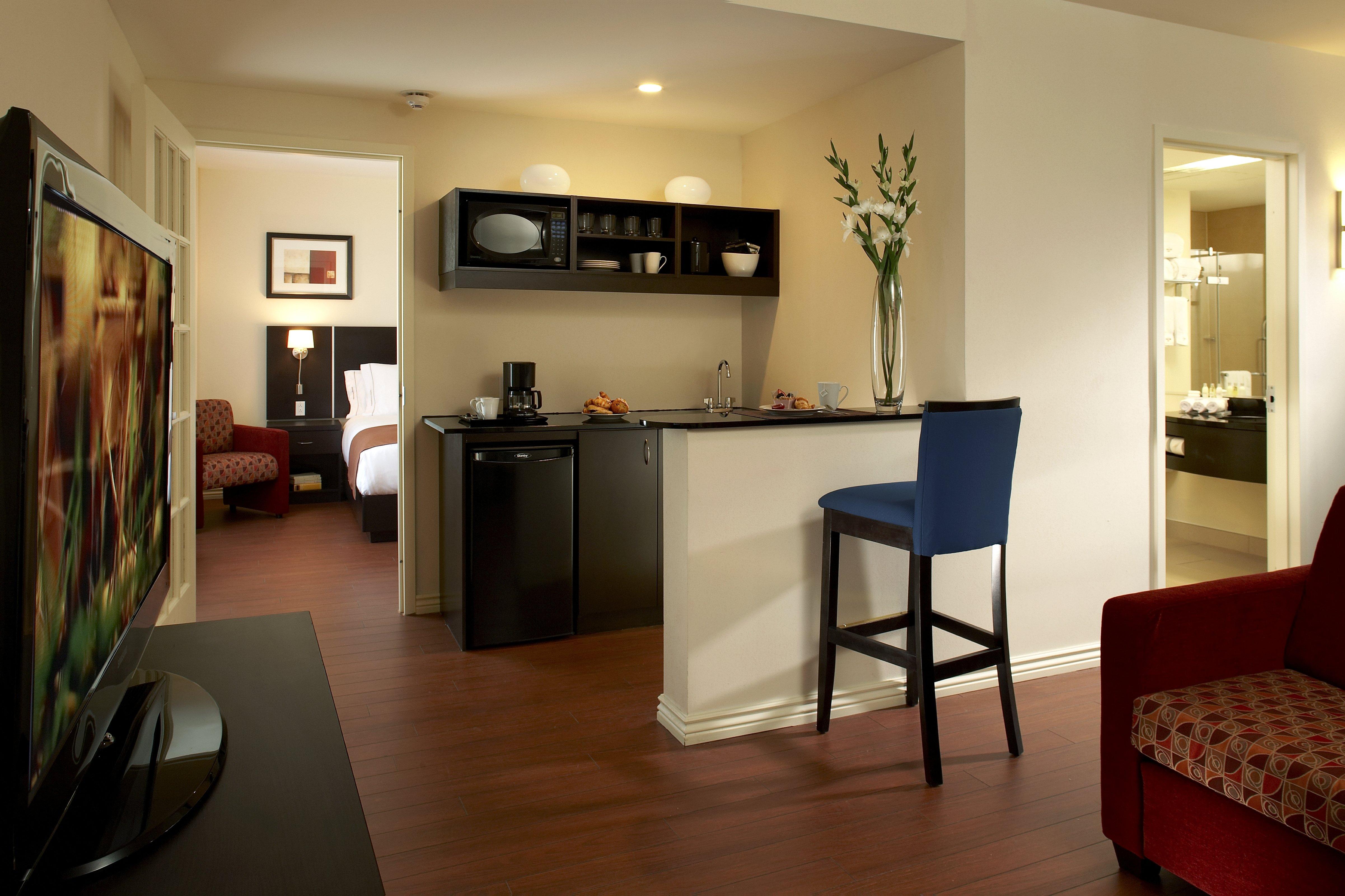 Holiday Inn & Suites Montreal Airport By Ihg Dorval Dış mekan fotoğraf