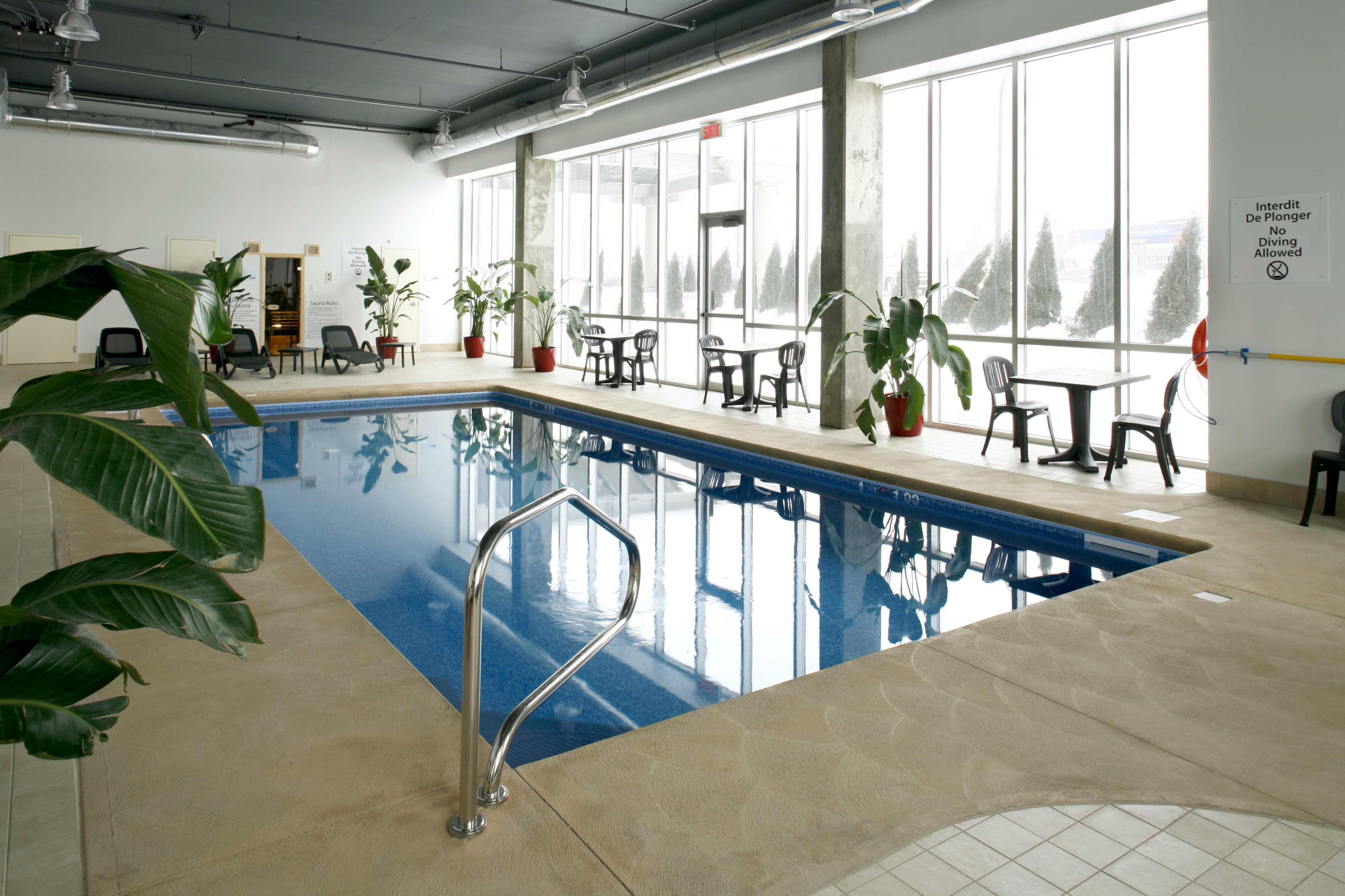 Holiday Inn & Suites Montreal Airport By Ihg Dorval Dış mekan fotoğraf