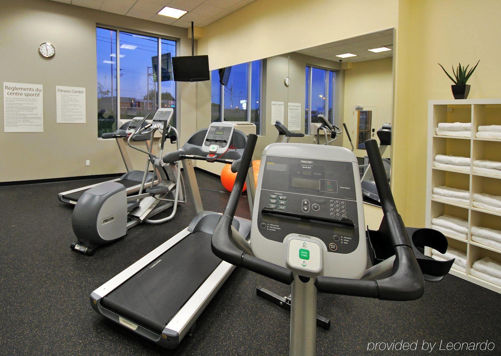 Holiday Inn & Suites Montreal Airport By Ihg Dorval Dış mekan fotoğraf